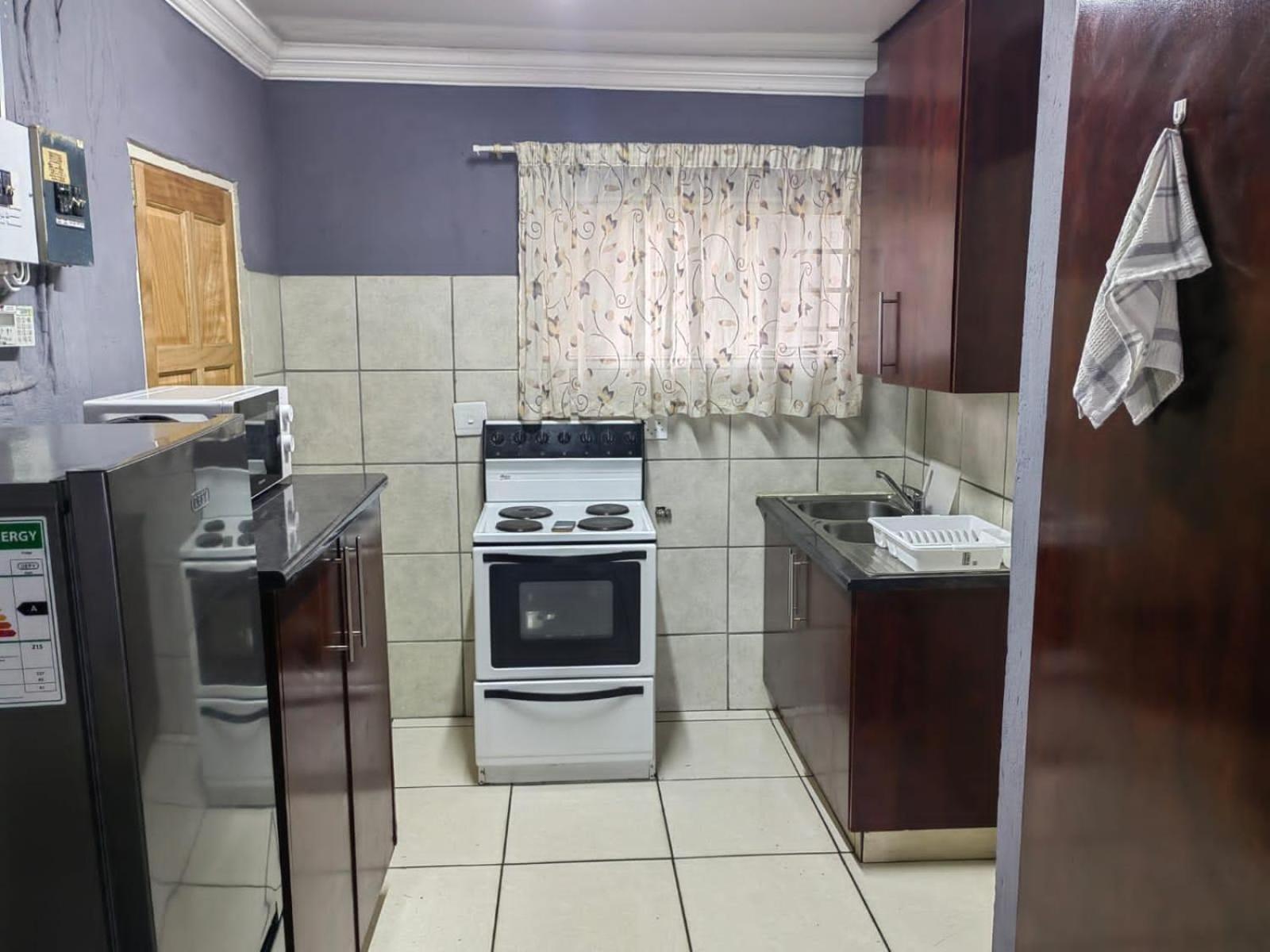 Sibahlenomhlambi Guesthouse Springs  Luaran gambar