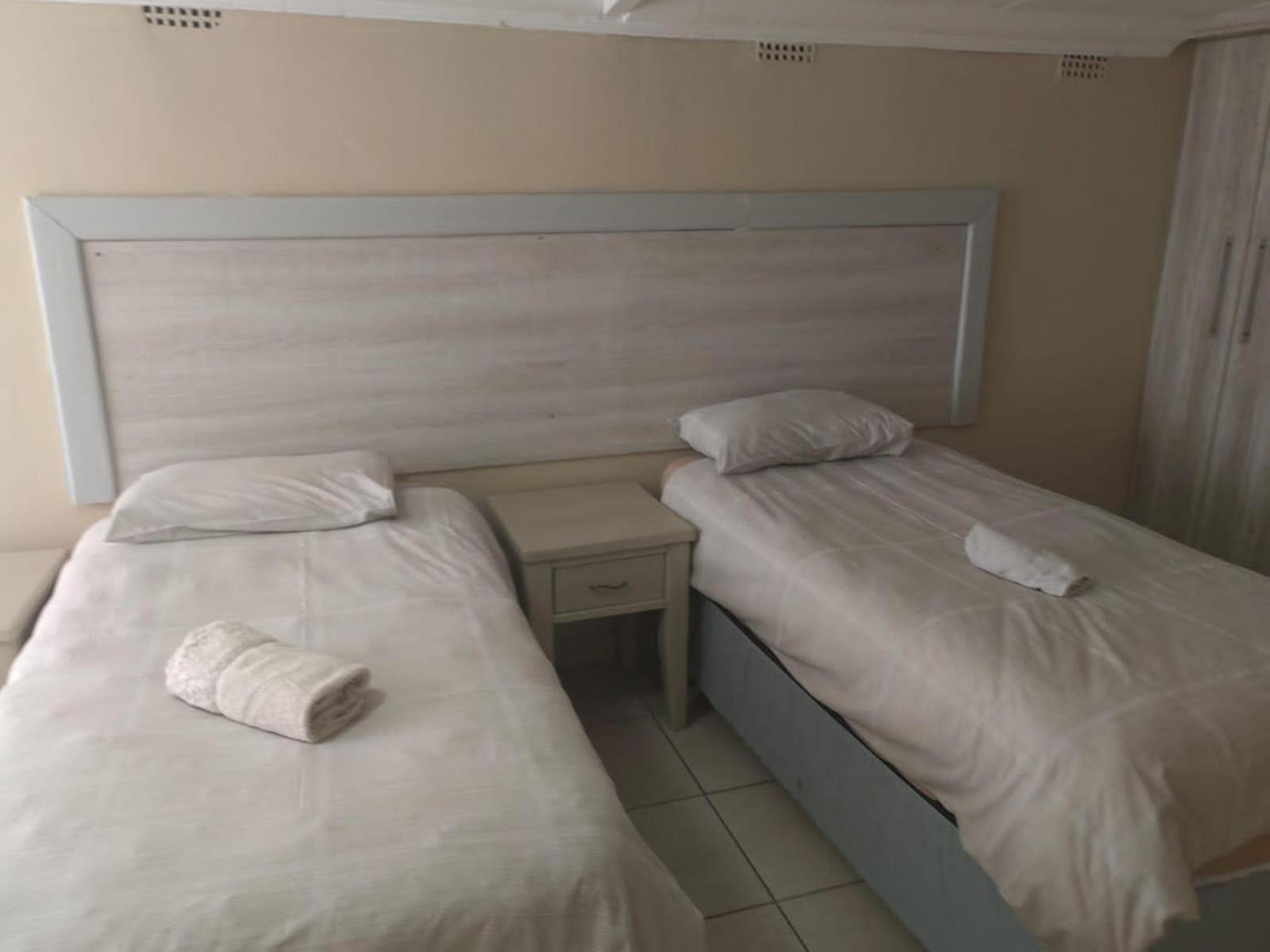 Sibahlenomhlambi Guesthouse Springs  Luaran gambar