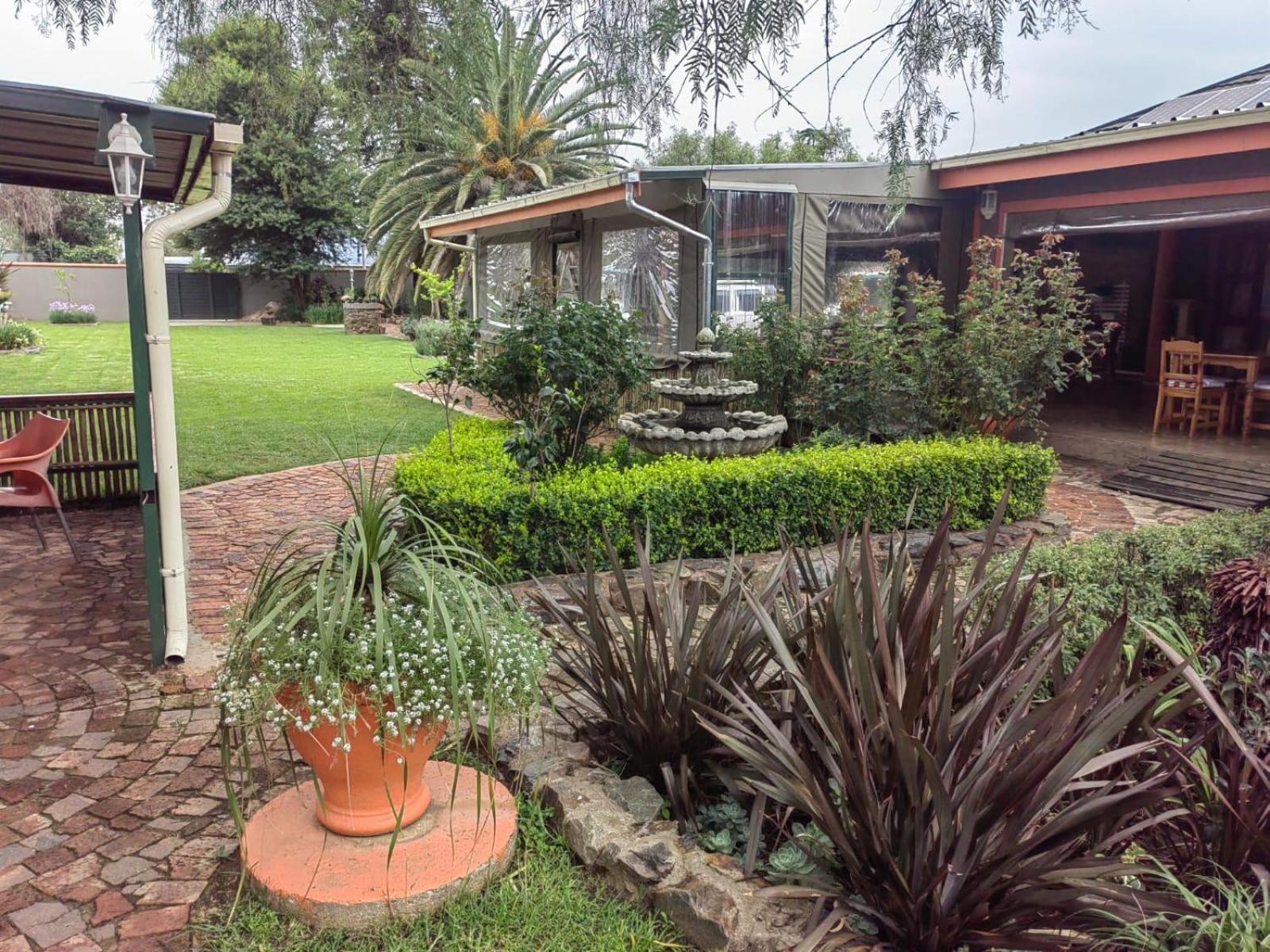 Sibahlenomhlambi Guesthouse Springs  Luaran gambar