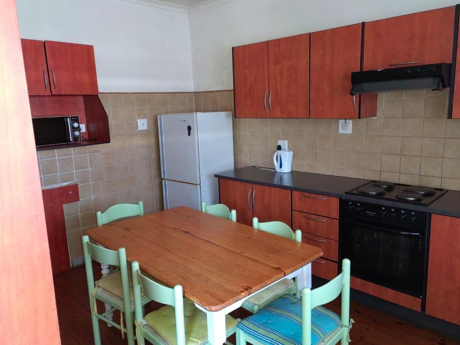 Sibahlenomhlambi Guesthouse Springs  Bilik gambar