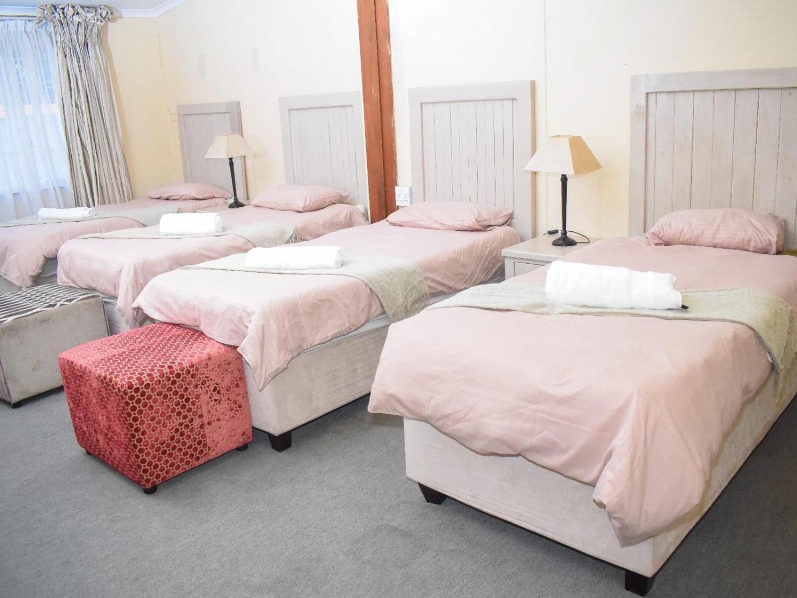 Sibahlenomhlambi Guesthouse Springs  Bilik gambar